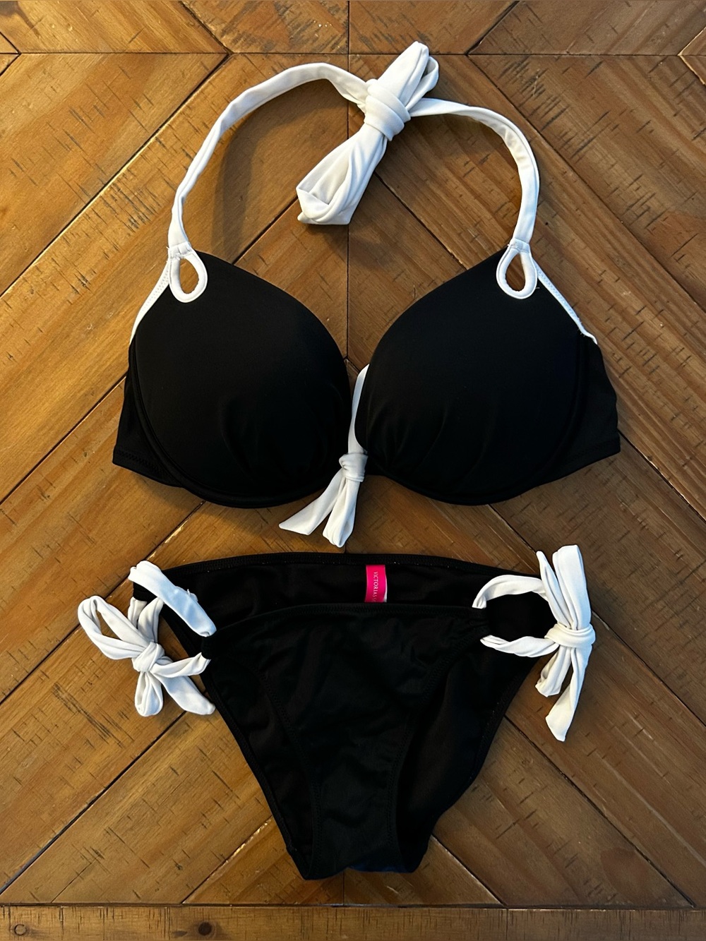 VS Black & White Tie Bikini Set
